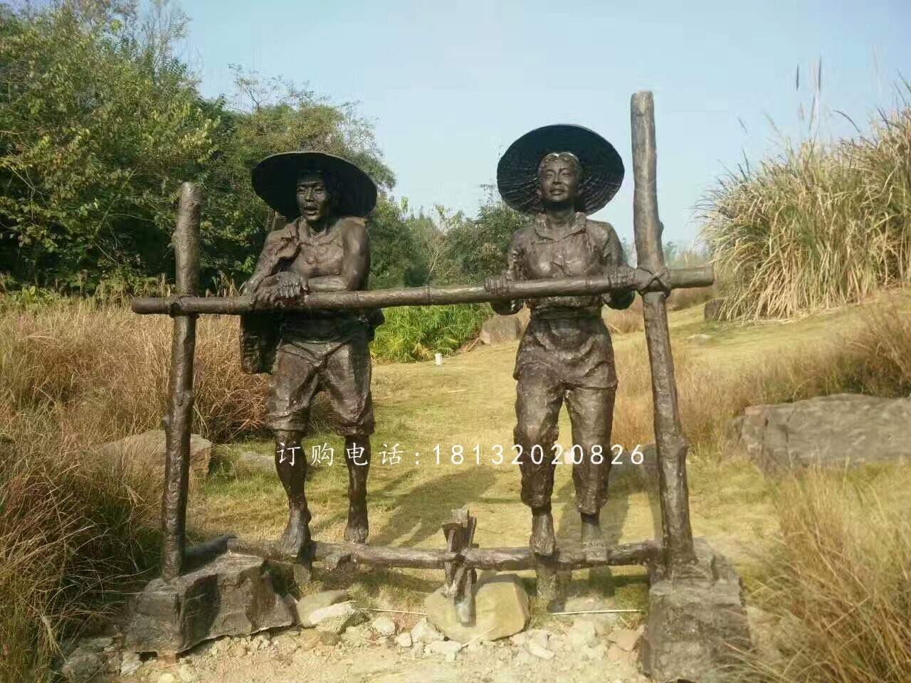 干農(nóng)活人物雕塑，公園人物銅雕