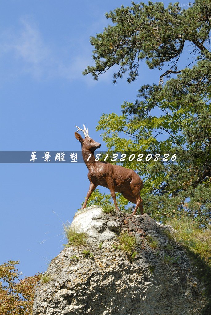 小鹿雕塑，玻璃鋼仿真動物